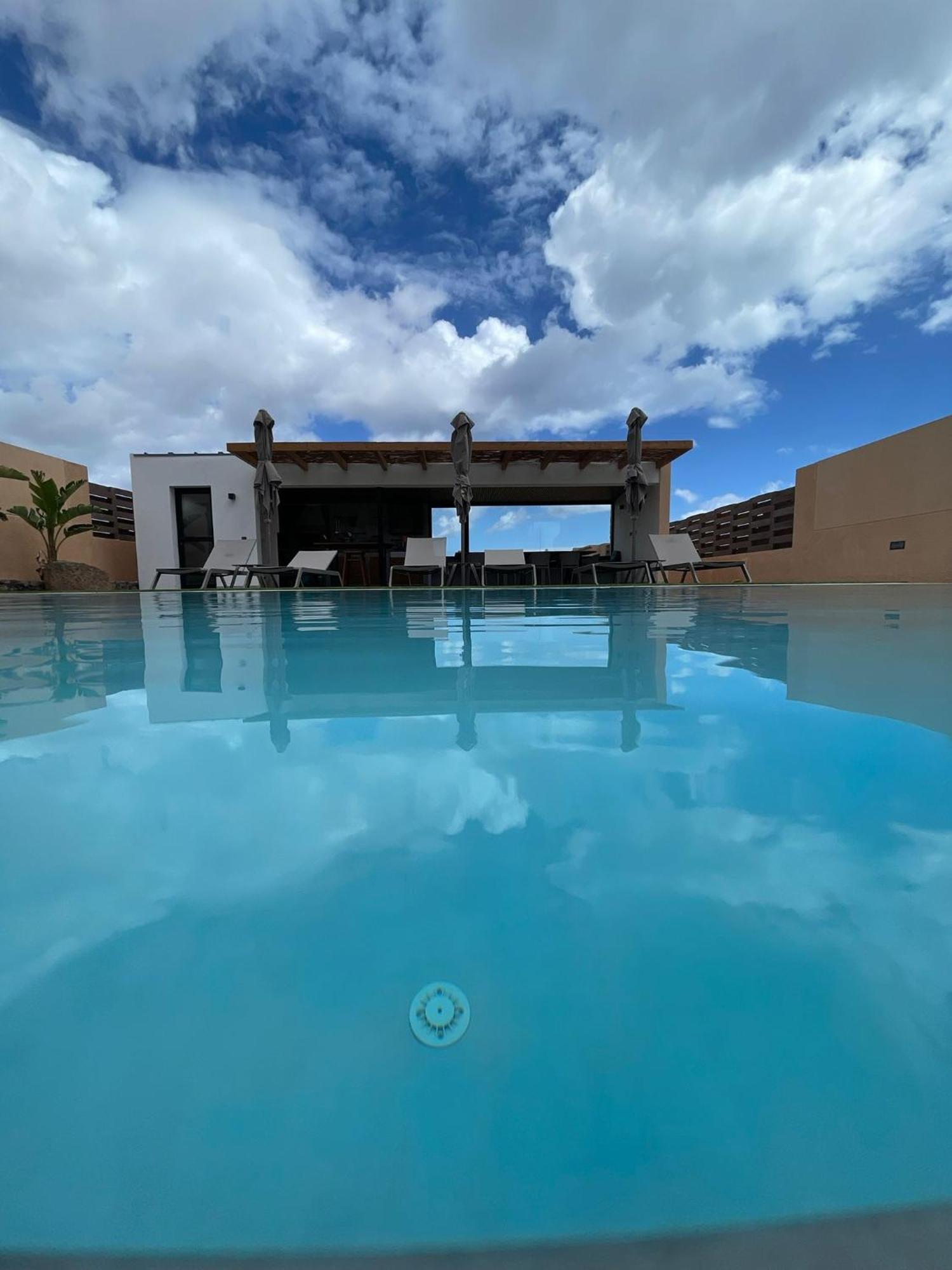 Villa Salitre Costa De Antigua Exterior foto